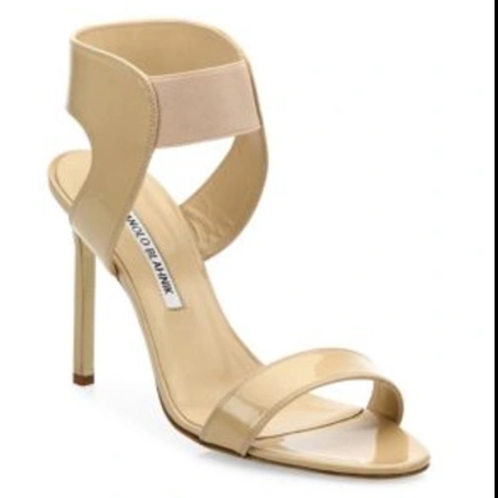 Manolo Blahnik Pepe Patent Leather sandals 36 1/2 sz 6 /  6.5  sans Hangisi